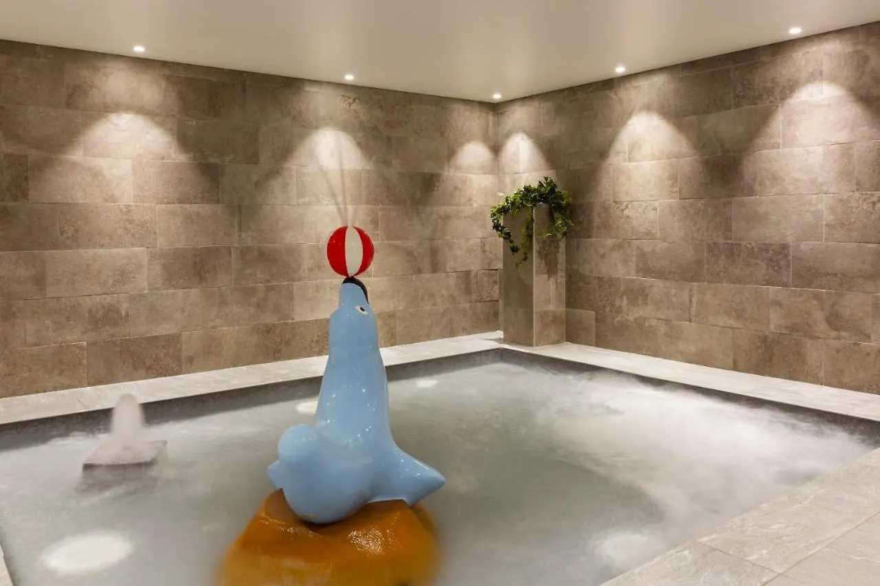 Rockypop Flaine Hotel & Spa