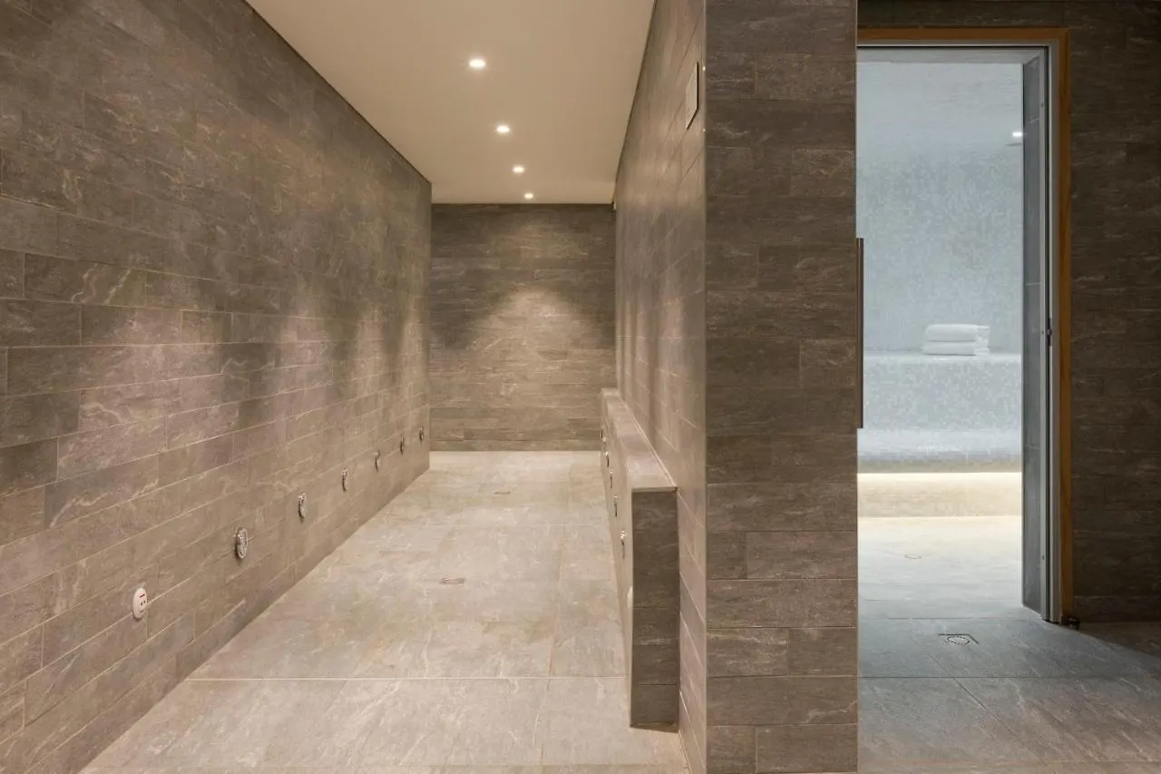 Rockypop Flaine Hotel & Spa